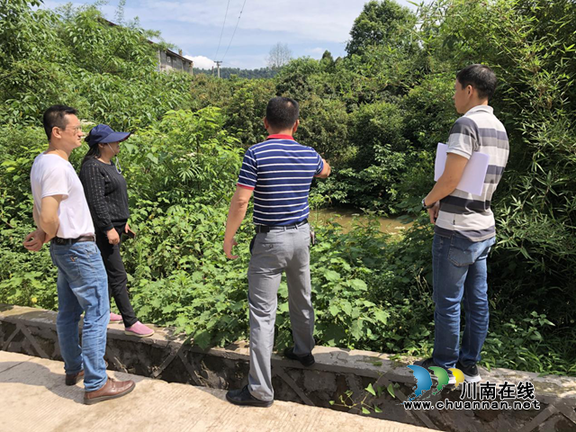 江阳区自然资源和规划分局开展“倒流河”巡河工作