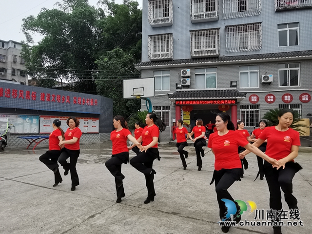 泸县玄滩镇涂场村：驻村帮扶，他让贫困村变为乡村振兴示范村