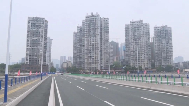 宜宾又一座跨江特大桥全面完工!10分钟到这个新区(图2) 宜宾又一座跨江特大桥全面完工!10分钟到这个新区(图2)