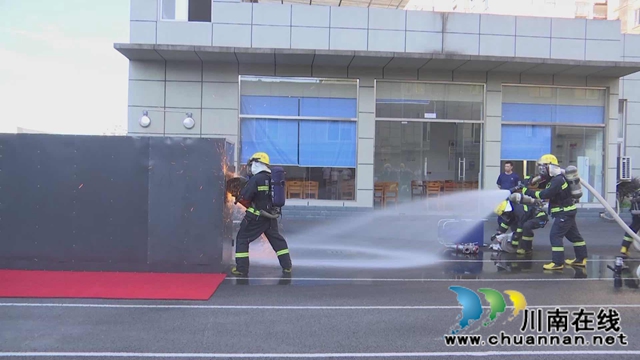 合江县消防救援大队组织开展消防队开放日体验活动(图3)