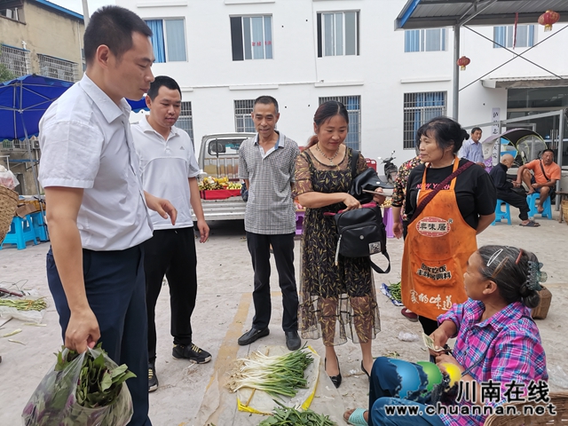 泸县天兴镇志城村:办市场、兴产业、育能人 驻村工作队的三大脱贫法宝(图3) 泸县天兴镇志城村:办市场、兴产业、育能人 驻村工作队的三大脱贫法宝(图3)