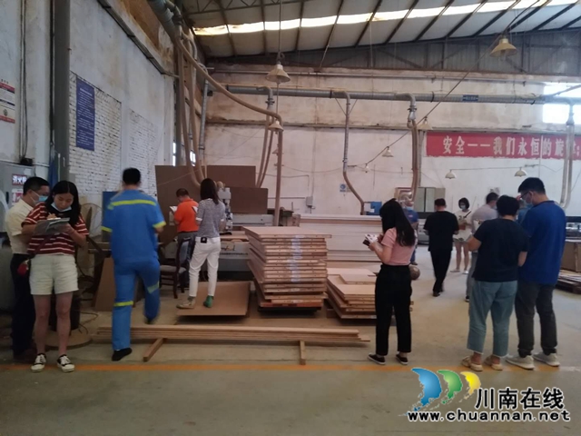 合江县举办企业职工安全、禁毒培训暨劳动安全卫生隐患排查大比武活动(图7)