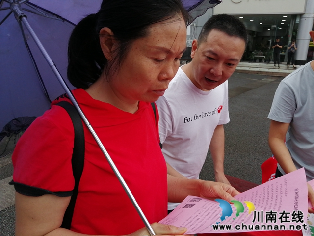 龙马潭区红星街道多形式做好长江大桥维修整治宣传引导工作