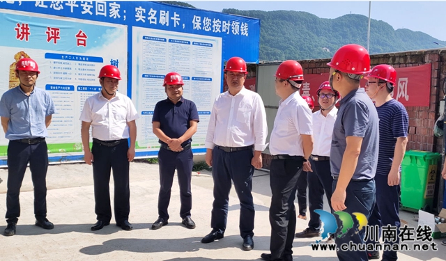 合江县委书记李仁军开展端午节前安全生产检查(图2)