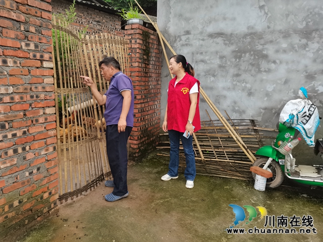 泸县太伏镇：21支红色队伍巡查一线 筑起汛期安全墙(图2)