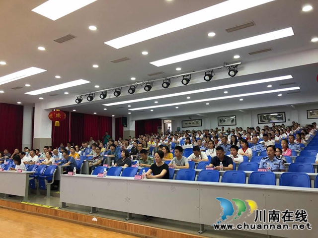 合江县开展禁毒宣传月活动(图2)