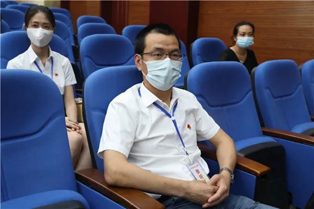 旁听庭审“零距离”，江阳法院以案释法“敲警钟”(图10)