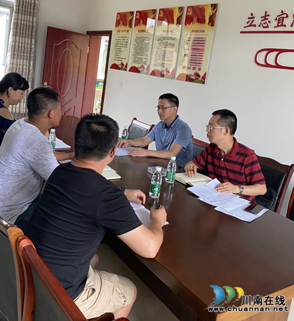 驻泸州市中级人民法院纪检监察组下沉监督纳溪区法院脱贫攻坚工作(图2)