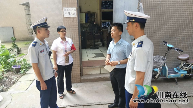 内江经开区靖民镇双雁社区开展消防安全检查，筑牢安全“防火墙”