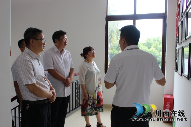 泸州市政协到泸县玉蟾街道视察综合文化站工作(图5)