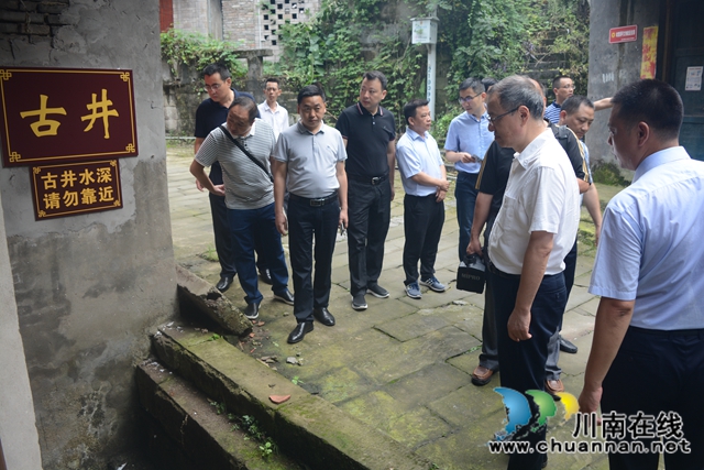 泸州历史文化名城第三方评估检查组到龙马潭区小市街道评估检查(图2)