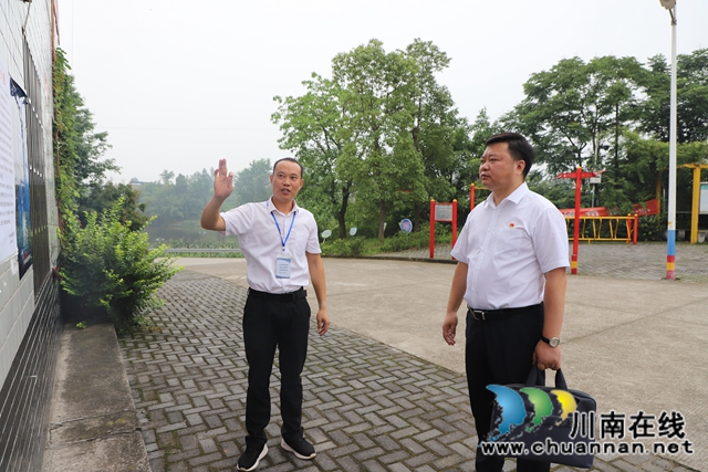 泸县玉蟾街道督导村（社区）监委会工作(图3)