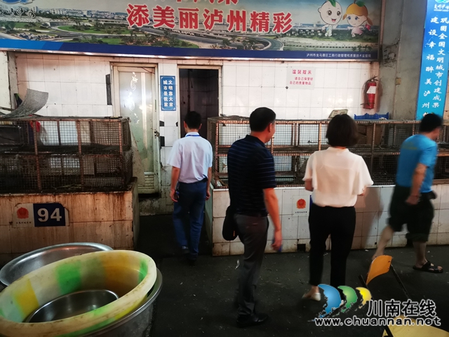 龙马潭区小市街道全面推进城区活禽定点屠宰和白条禽上市工作