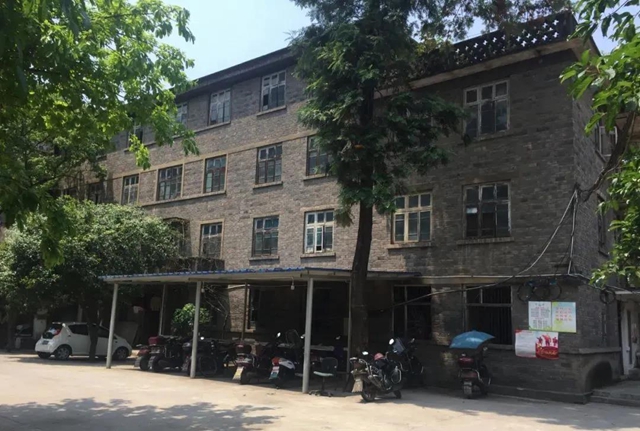 超15万户居民受益!宜宾这些老旧小区要大改!(图2) 超15万户居民受益!宜宾这些老旧小区要大改!(图2)