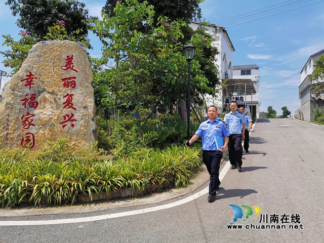 泸县嘉明镇：驻村工作队用心用情让贫困村走上复兴路(图1)