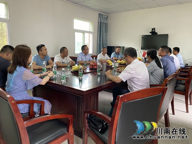 龙马潭区小市街道：“脱贫攻坚”人大代表再行动(图7)