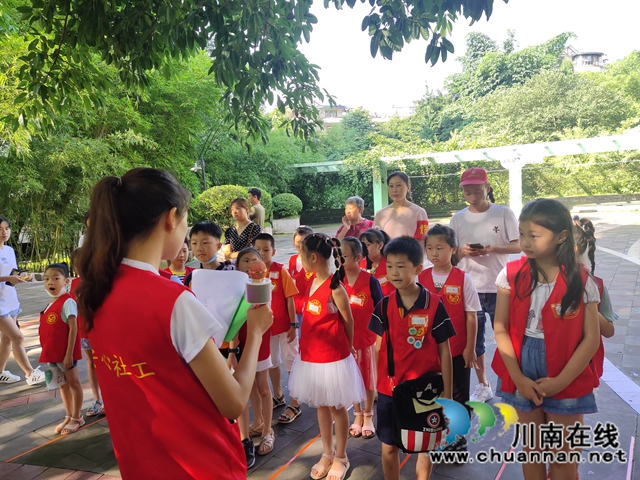 江阳区华阳街道竹苑社区开展“旧物回收 绿色江阳”文明实践活动