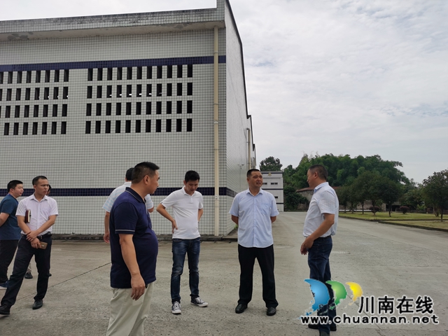 泸县政协副主席童执全到立石镇调研(图3)