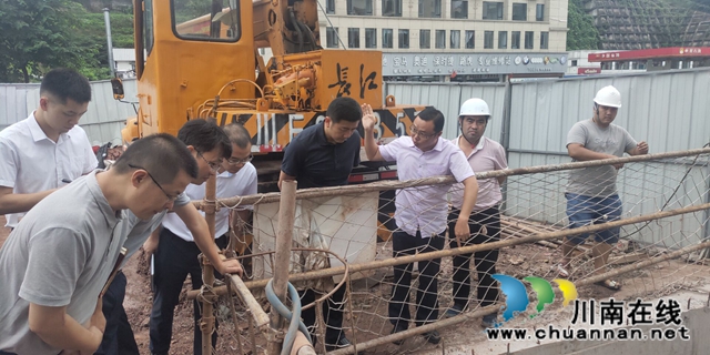 肖刚率队督导泸县污水处理设施建设项目