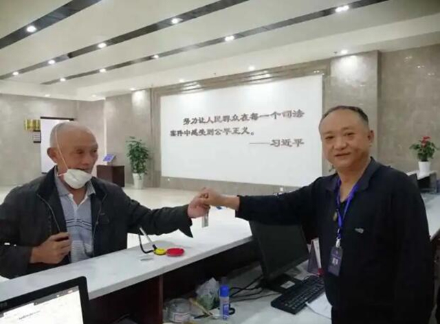 法槌之外的力量 | 图说“赵满意”工作室