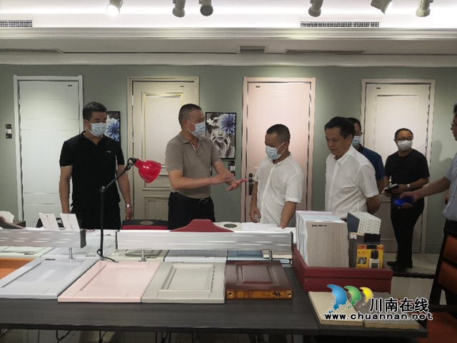 人大代表在行动，廖全军带队到合江县“双走访”(图2)