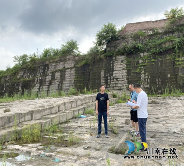 泸州市国土资源执法监察支队集中开展执法巡查工作