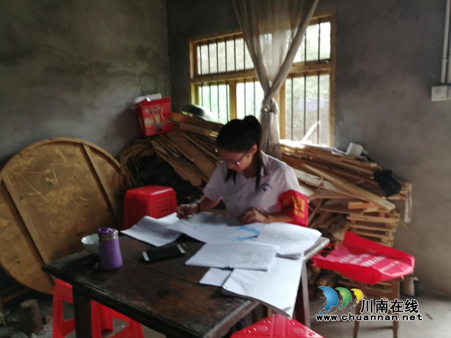 内江经开区靖民镇石坝村开展人口普查工作