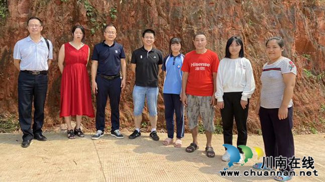 叙永一中开展暑期高一新生家访活动