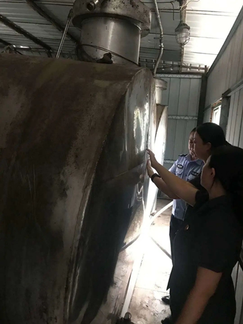 江阳法院开展紧急搬迁执行行动，确保长江二桥顺利修建(图8)