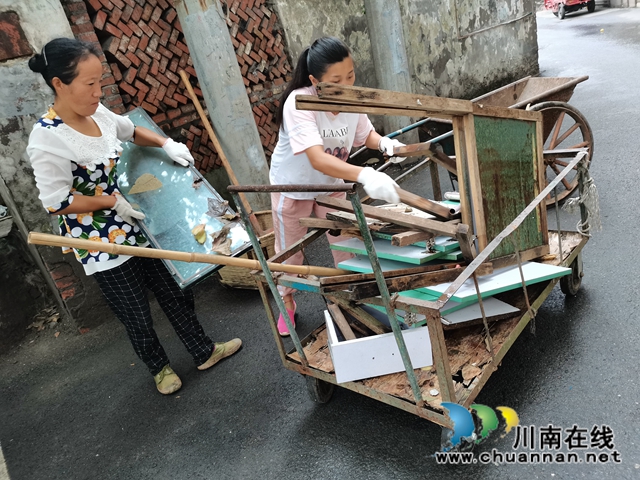 江阳区北城街道城垣社区：开展大件垃圾专项清理，打造美好人居环境(图2)