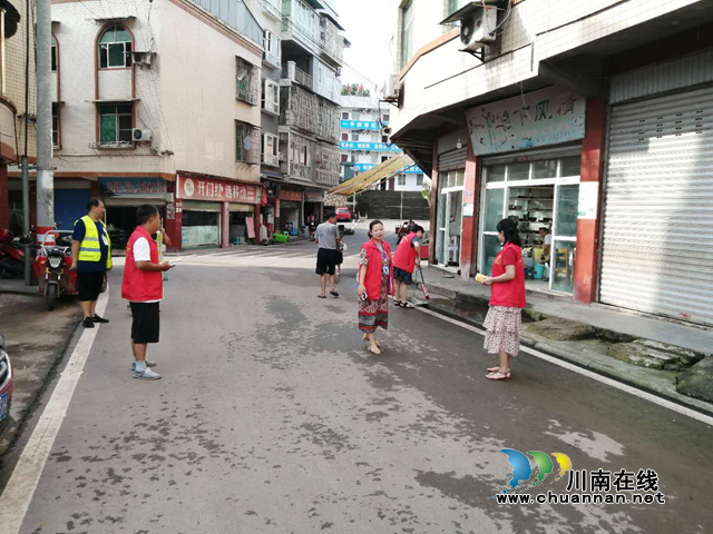 宜宾南溪区汪家镇人大代表以实际行动积极参与创文