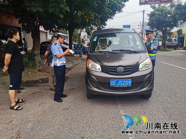 泸县玉蟾街道开展五联动执法检查