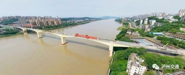 战高温 抢进度丨泸州长江大桥维修最新进展​来啦！(图7)