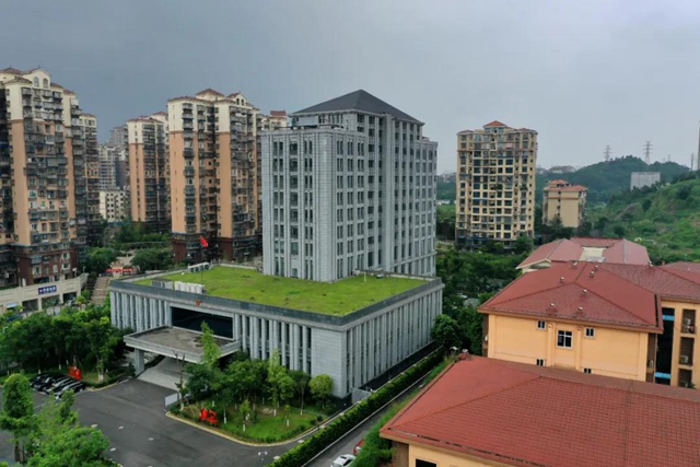 咋回事？江阳法院竟把“法庭”搬进了交警队！(图3)