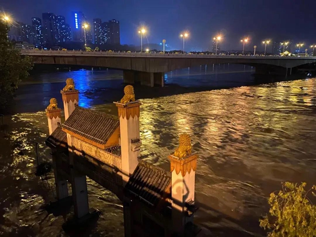 紧急！新一轮洪峰来势凶猛！内江昨晚拉响“警报”(图9)