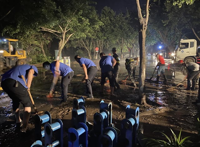 江阳区：洪峰过后开启“清淤模式”