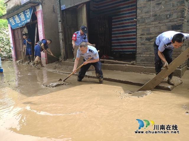 泸县太伏镇：洪水退去，他们留下一幅幅彩色风景！(图20)