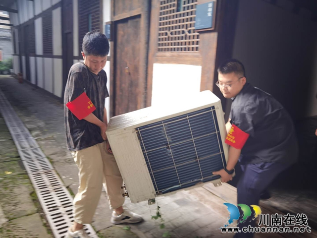 龙马潭法院：抗洪减灾中，那一抹“闪亮”的”法院灰”(图5)