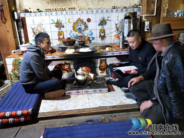 泸县援藏干部蒋官荣:争当藏区安全稳定的守护神(图2) 泸县援藏干部蒋官荣:争当藏区安全稳定的守护神(图2)