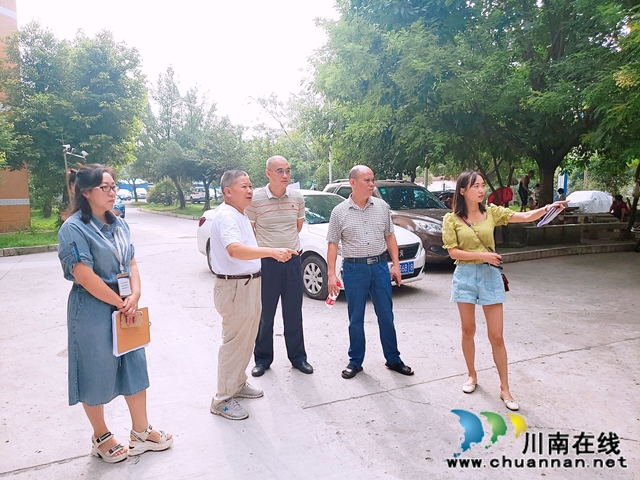 泸县安全生产第六督查组到玉蟾街道开展安全生产专项整治三年行动等重点工作督查(图2)