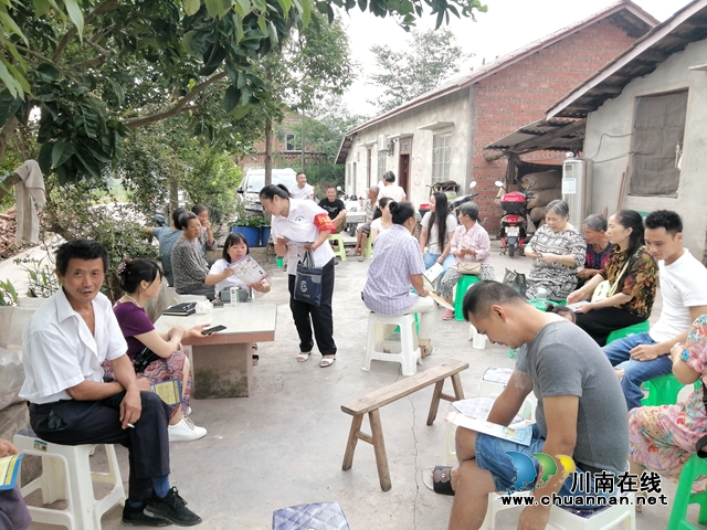 内江经开区靖民镇双塘村大力开展“创文明城市、文明村社”宣传活动(图2)