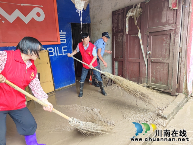 泸县太伏镇：人民至上 筑牢防洪抢险坚固防线(图9)