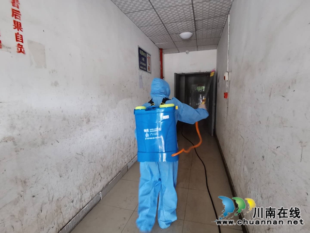 合江县疾控中心：洪水退后忙消杀(图3)