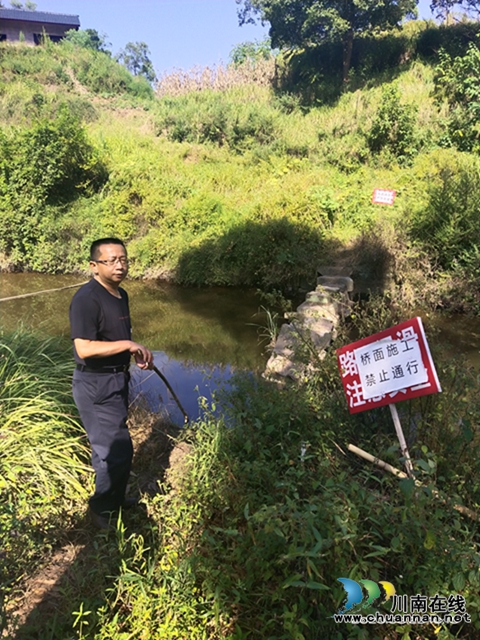 郑尚贵到泸县百和镇调研河长制工作