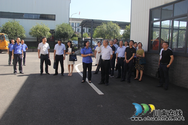 省委编办、省城管执法监督局到泸县调研优化机构编制资源配置和综合行政执法体系建设工作(图3)