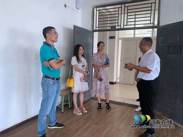 泸县教育和体育局到泸县建校龙城校区开展开学前检查工作