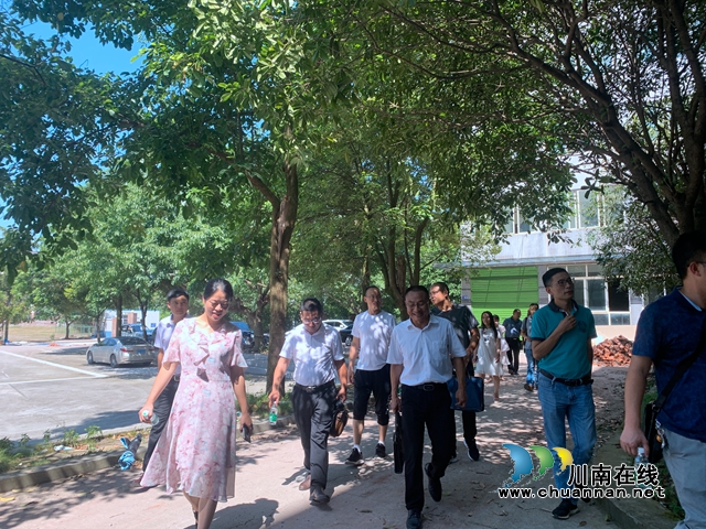 泸县教育和体育局到泸县建校龙城校区开展开学前检查工作(图2)