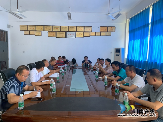 泸县教育和体育局到泸县建校龙城校区开展开学前检查工作(图3)