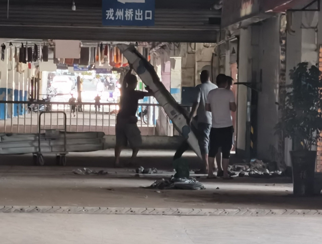 给力！宜宾将对滨江路这些商家免租金(图3)