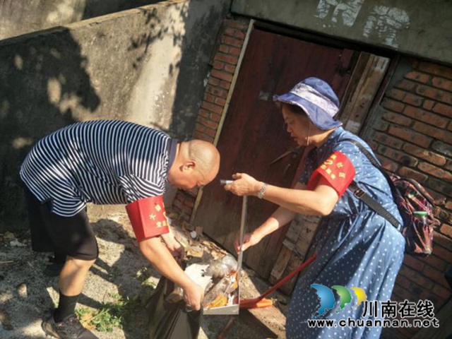 龙马潭区红星街道：文明建设你我他 党员志愿齐“出发”(图2)